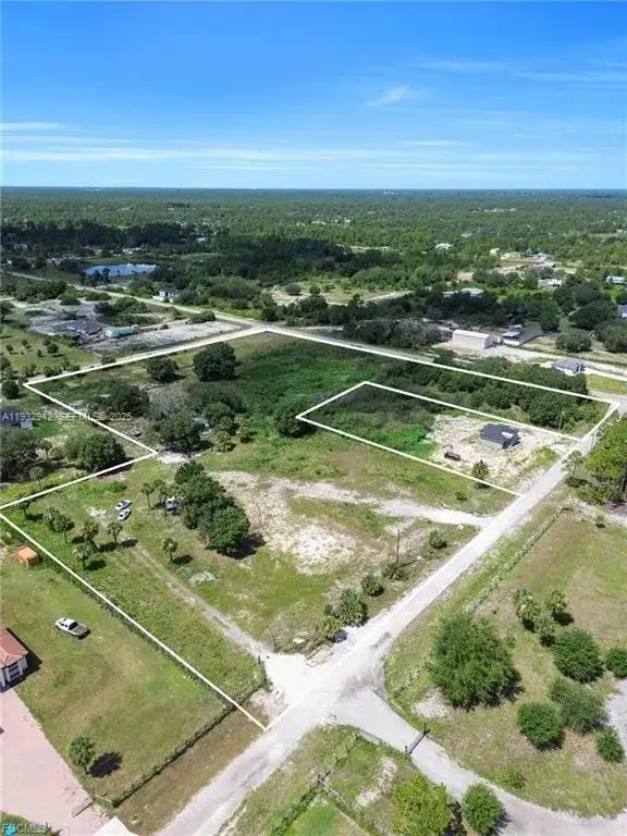 7583 7TH PL, La Belle FL 33935 photo 2