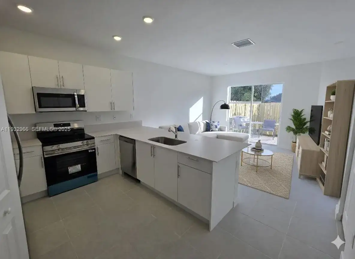 12136 SW 268th St, Homestead FL 33032 photo 4