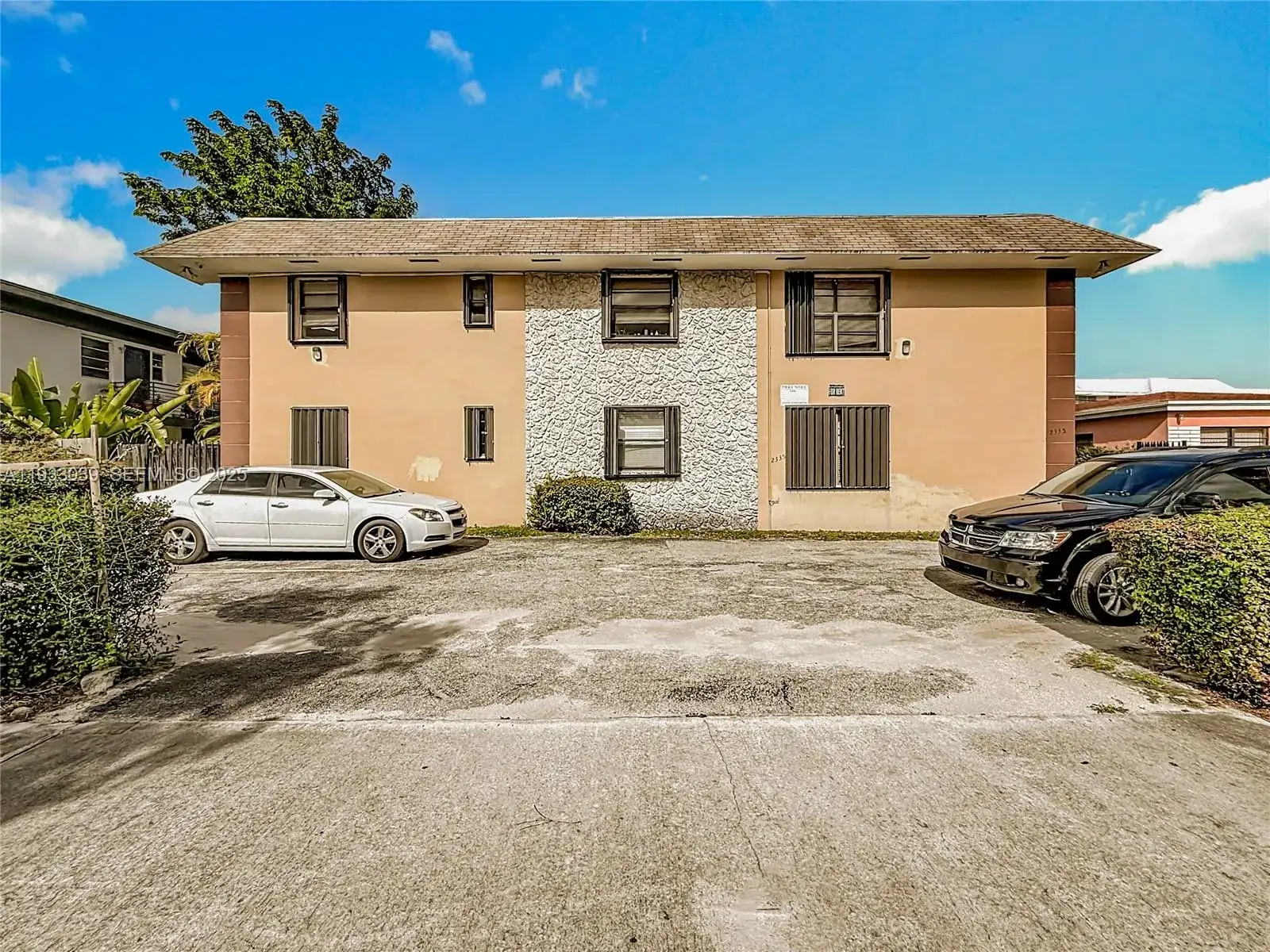 2335 NE 172nd St # 4, North Miami Beach FL 33160 photo 4