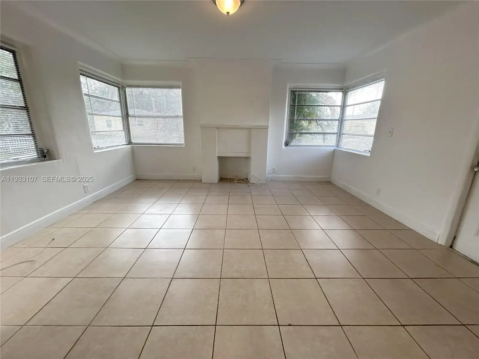 701 NE 86th St # 1, Miami FL 33138 photo 5