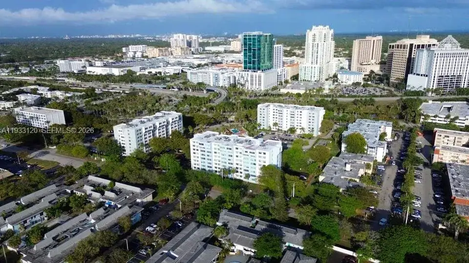 9125 SW 77th Ave # 307, Miami FL 33156 photo 2