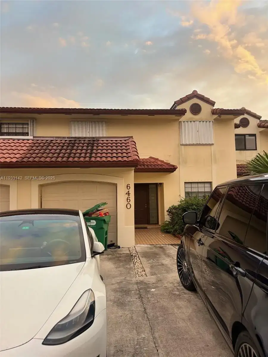 6460 NW 192nd Ter # 6460, Hialeah FL 33015 photo 4