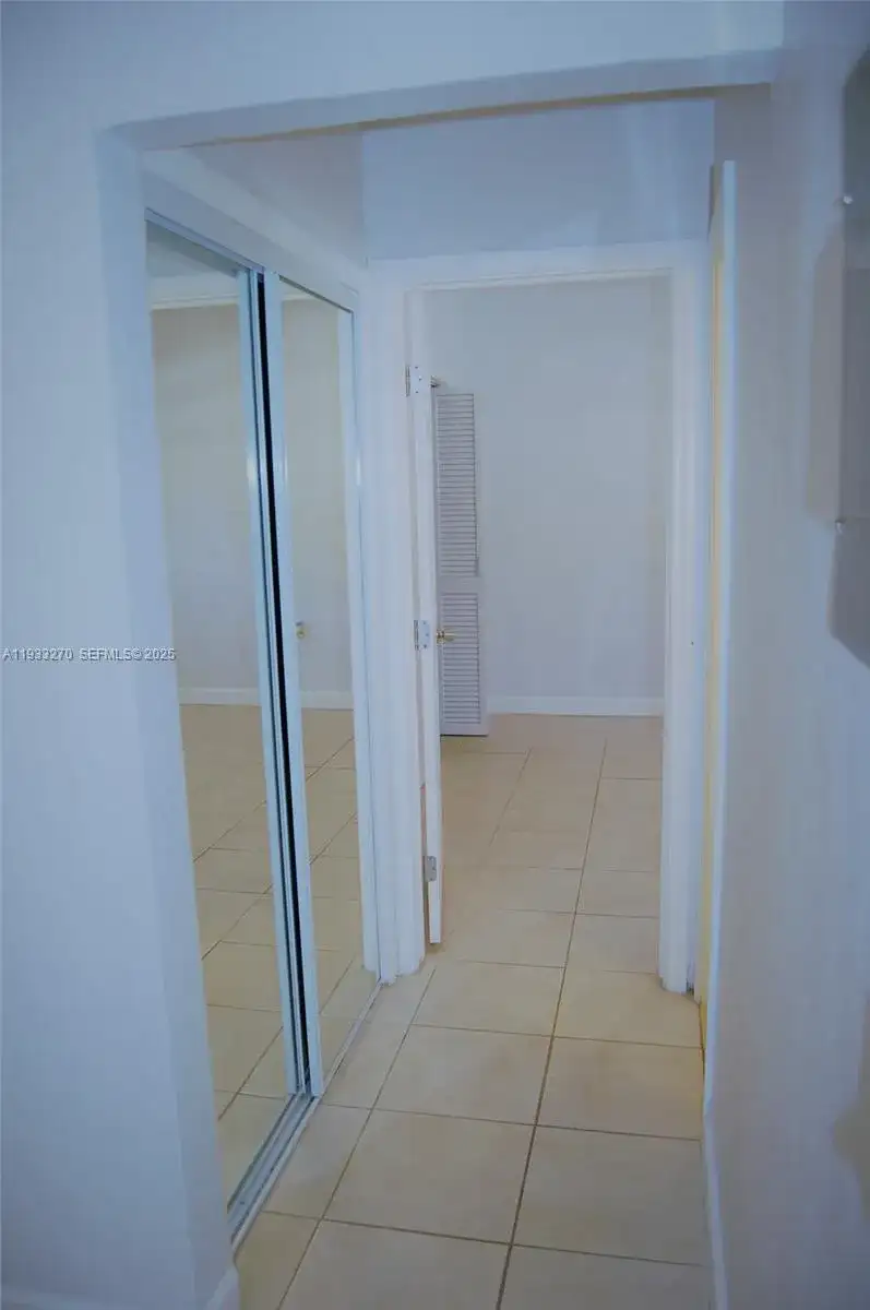 2481 SW 11th St # 2481, Miami FL 33135 photo 4