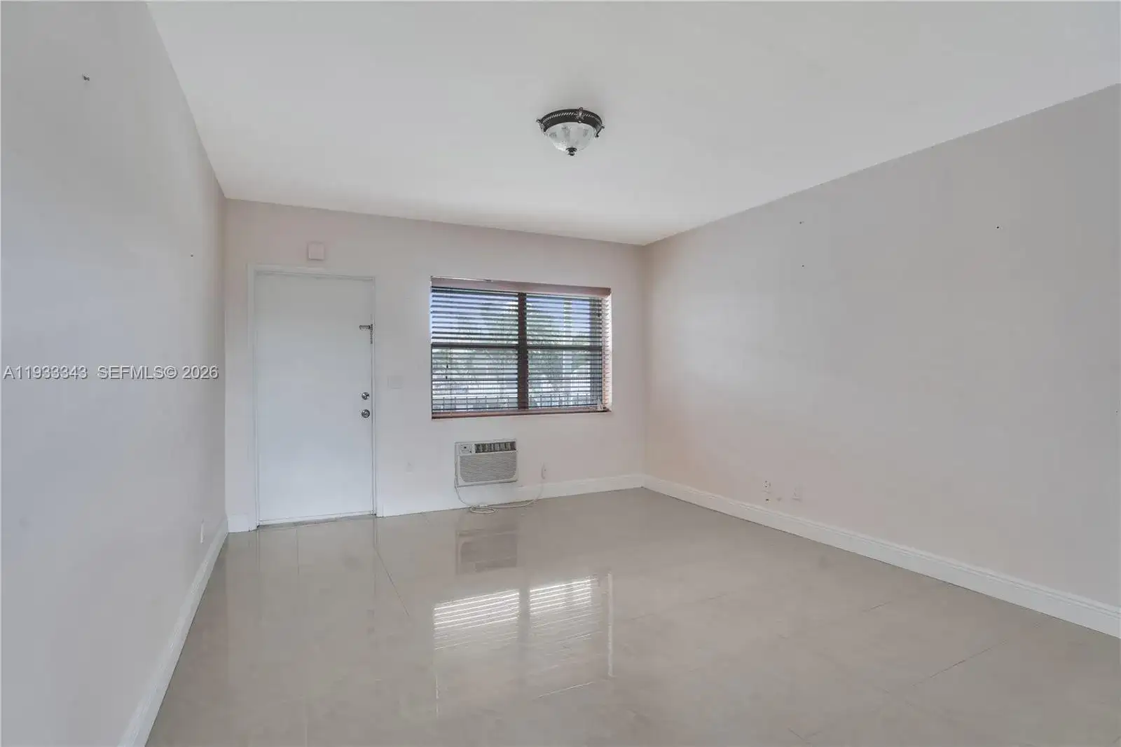 7401 Pines Blvd # 221, Pembroke Pines FL 33024 photo 5