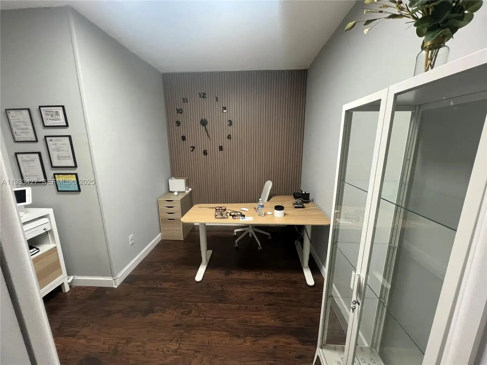 145 Madeira Ave # 205, Coral Gables FL 33134 photo 3