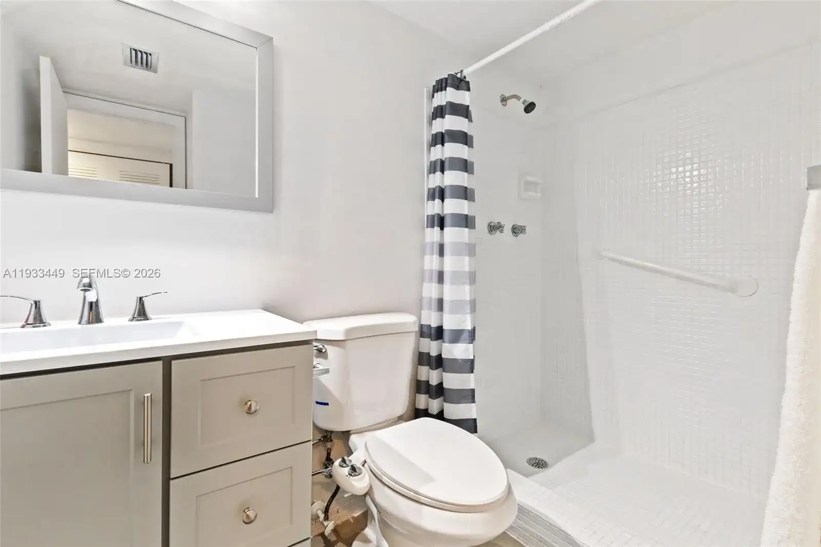 7605 NW 5th Pl # 103, Margate FL 33063 photo 5