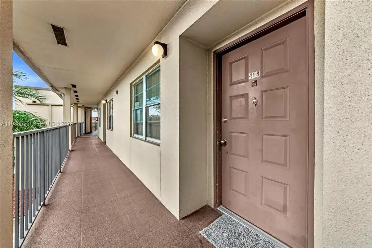 13001 SW 11th Ct # 408A, Pembroke Pines FL 33027 photo 3
