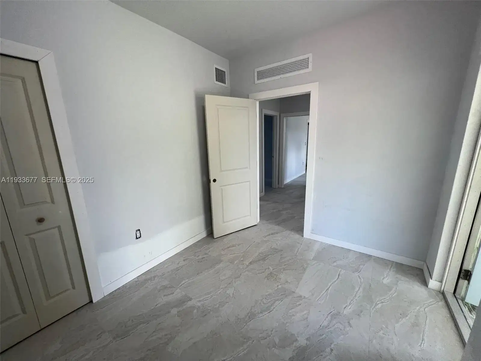 2169 NW Flagler Ter, Miami FL 33125 photo 5