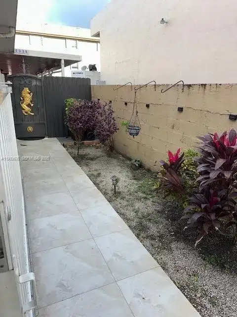 5333 W 23rd Ave # 1, Hialeah FL 33016 photo 3