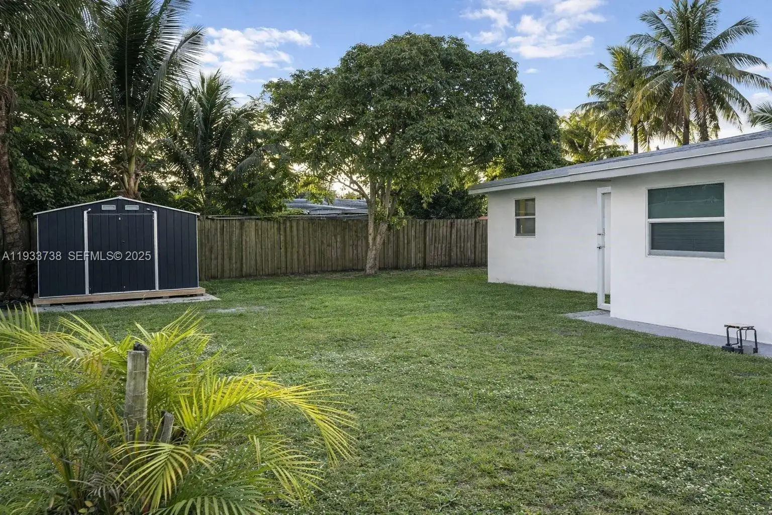 1704 NW 58th Ave, Margate FL 33063 photo 2