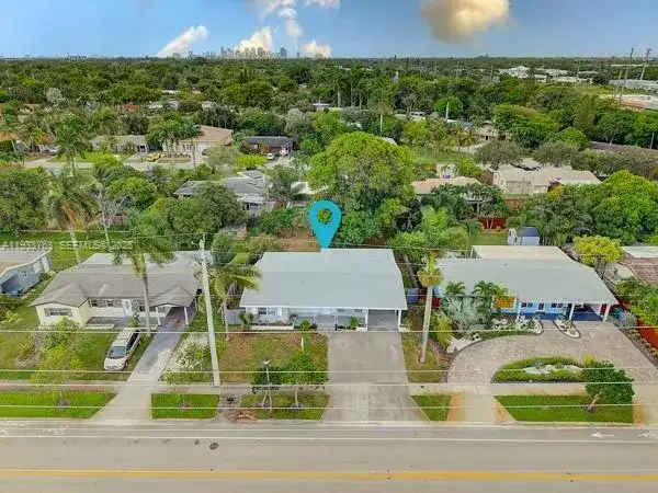 770 NW 38th St, Oakland Park FL 33309 photo 3