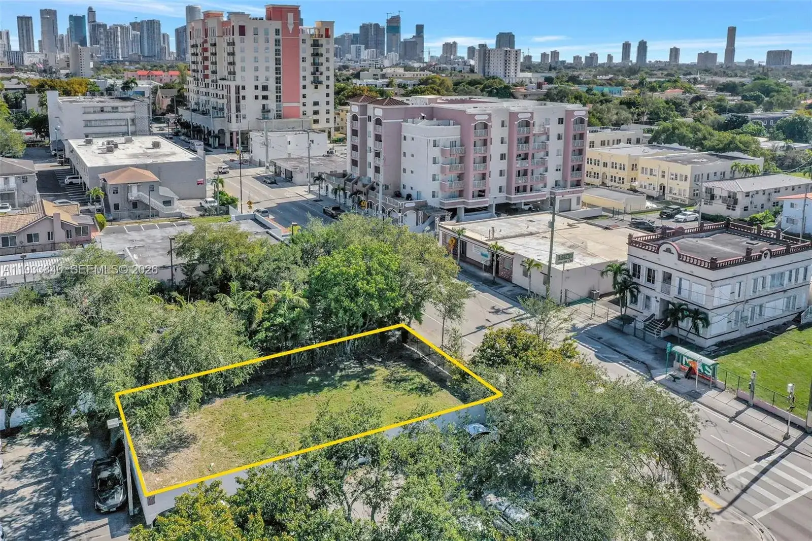 1471 SW 1st St, Miami FL 33135 photo 2