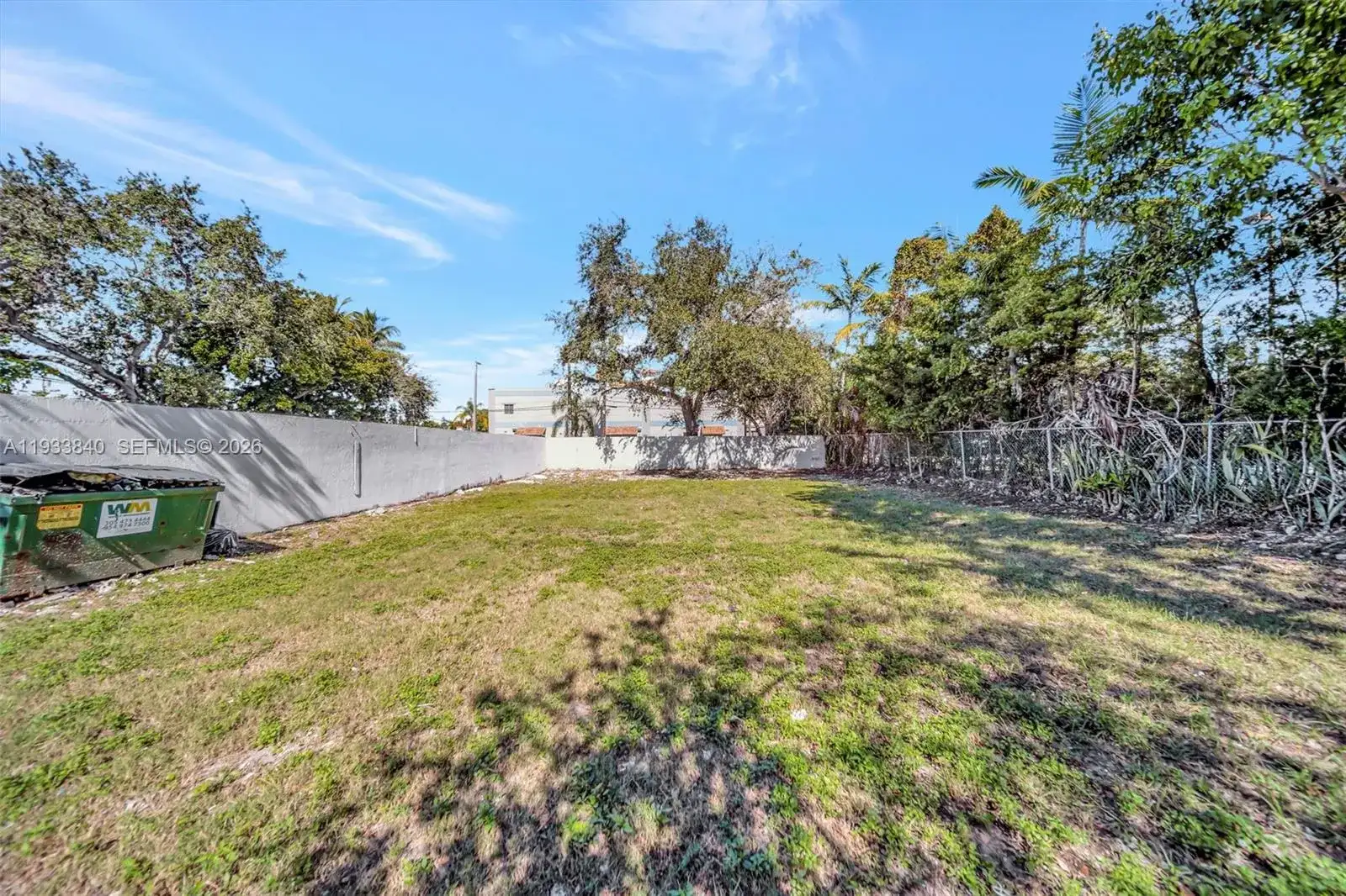 1471 SW 1st St, Miami FL 33135 photo 5