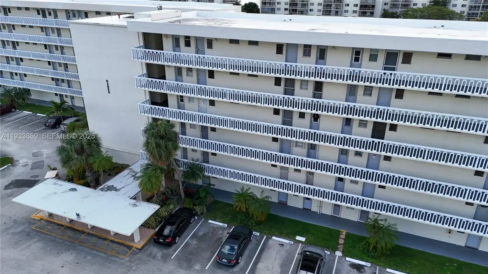 2855 Leonard Dr # H607, Aventura FL 33160 photo 3