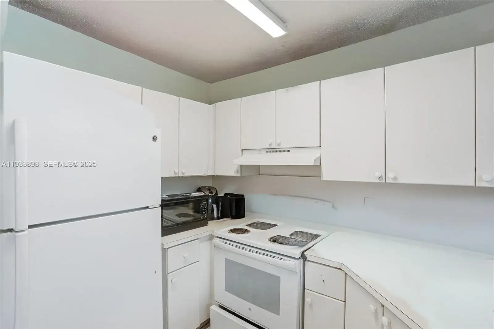 18615 NW 84th Court # 1, Hialeah FL 33015 photo 5
