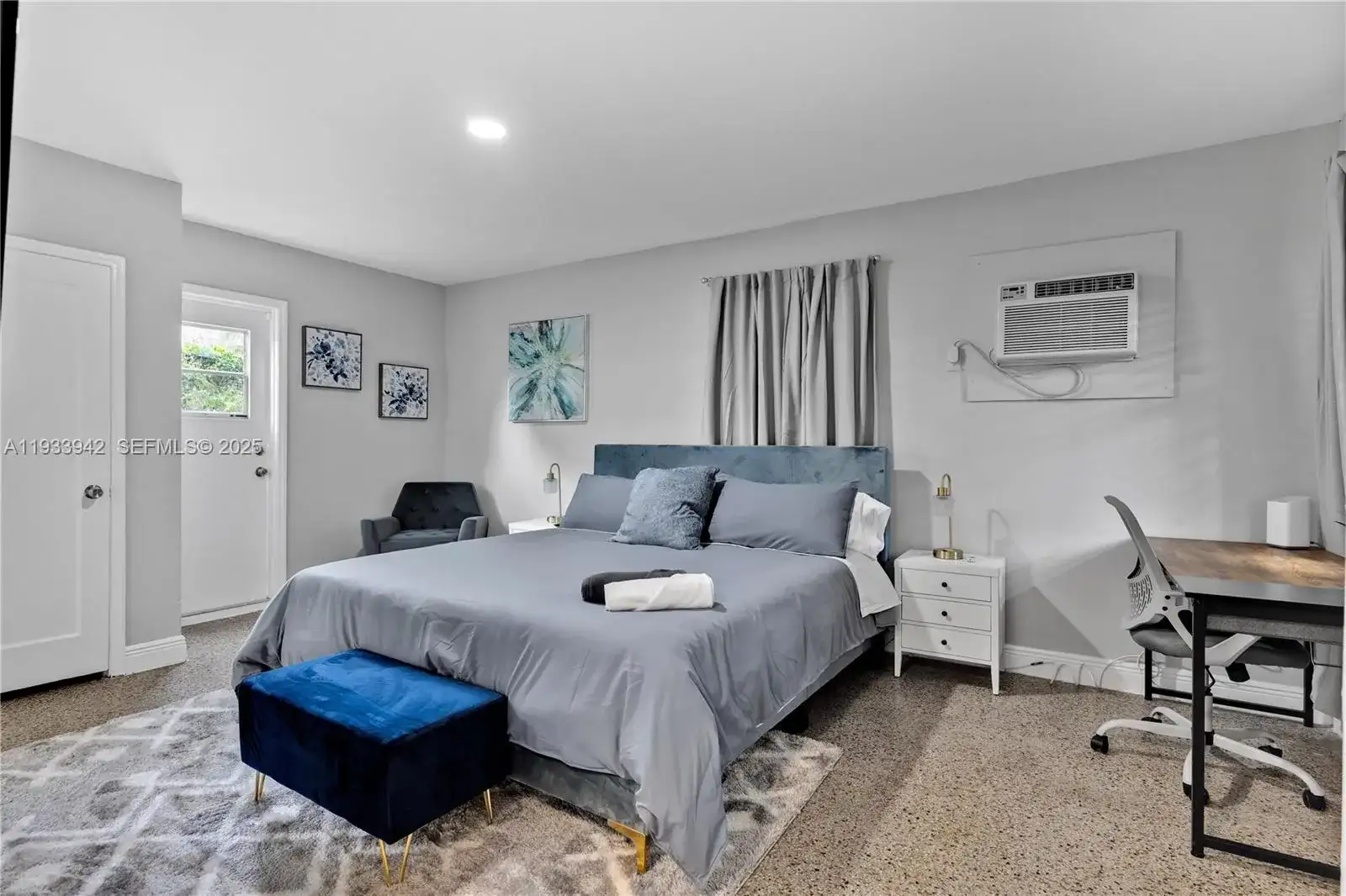 427 NE 107th St # 2, Miami FL 33161 photo 4