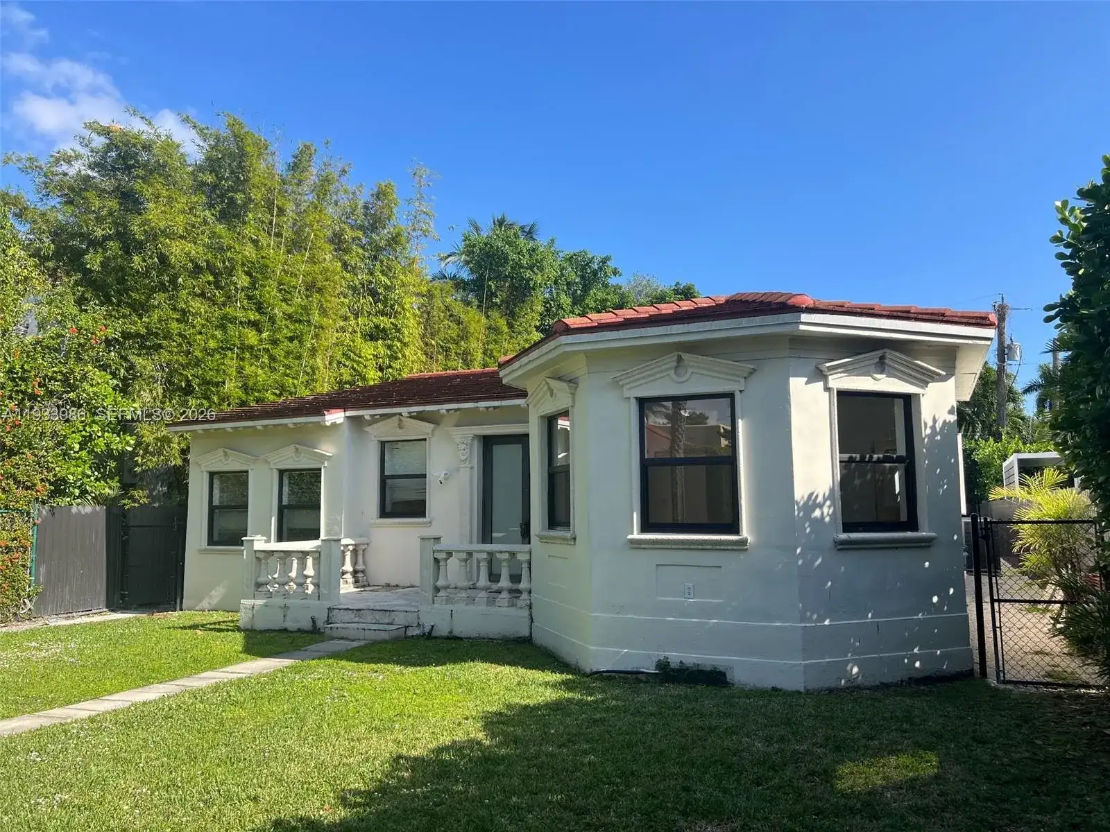 4575 Post Ave, Miami Beach FL 33140 photo 3