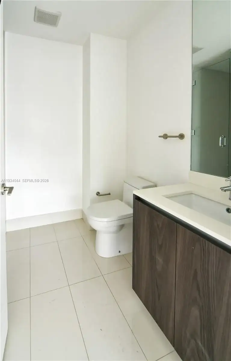 480 NE 31st St # 3405, Miami FL 33137 photo 4