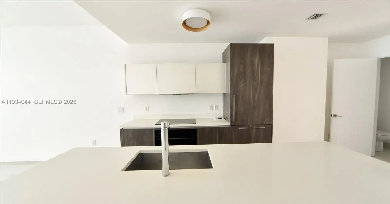 480 NE 31st St # 3405, Miami FL 33137 photo 5