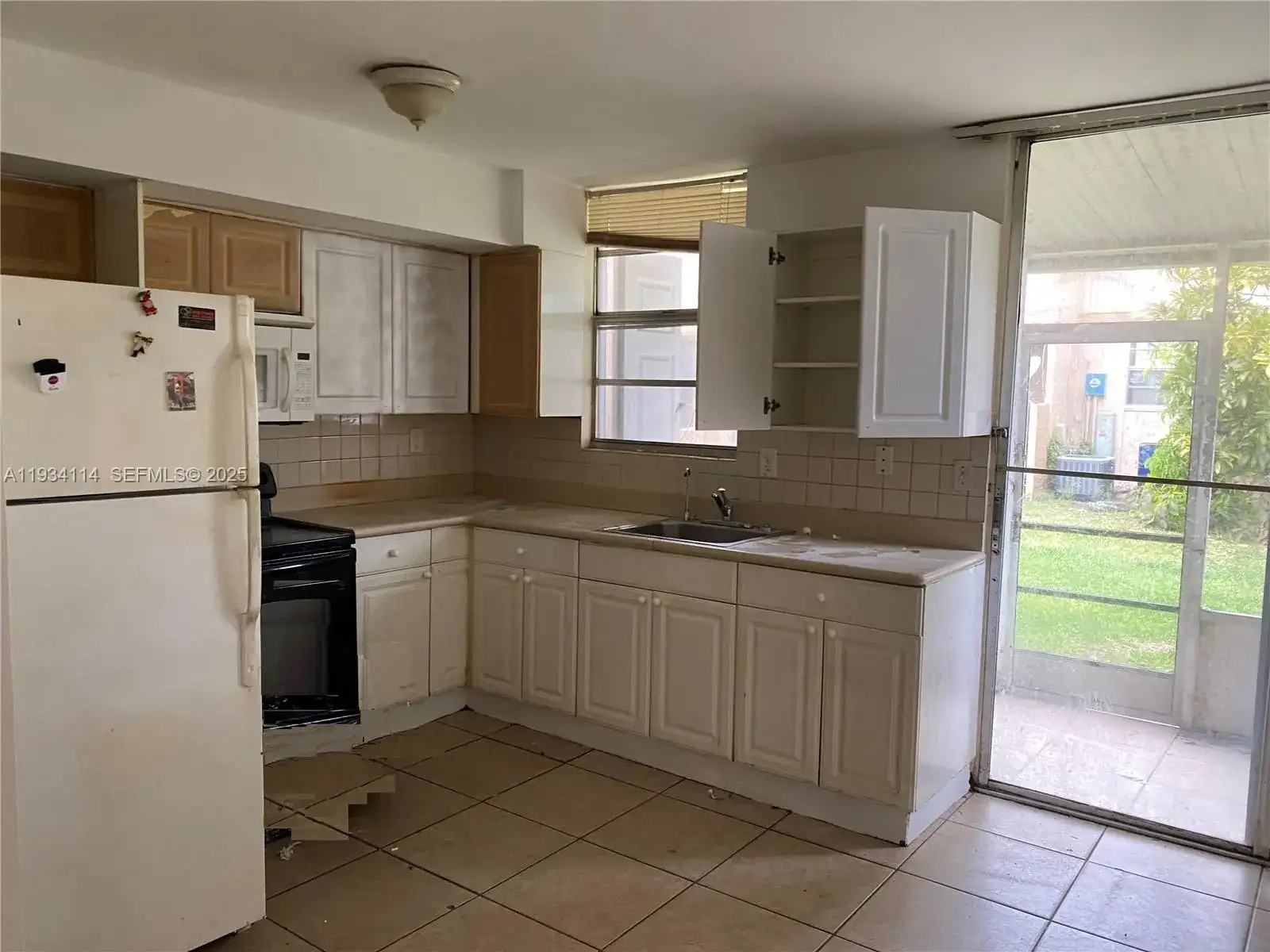 5959 SW 69th # 106, South Miami FL 33143 photo 2