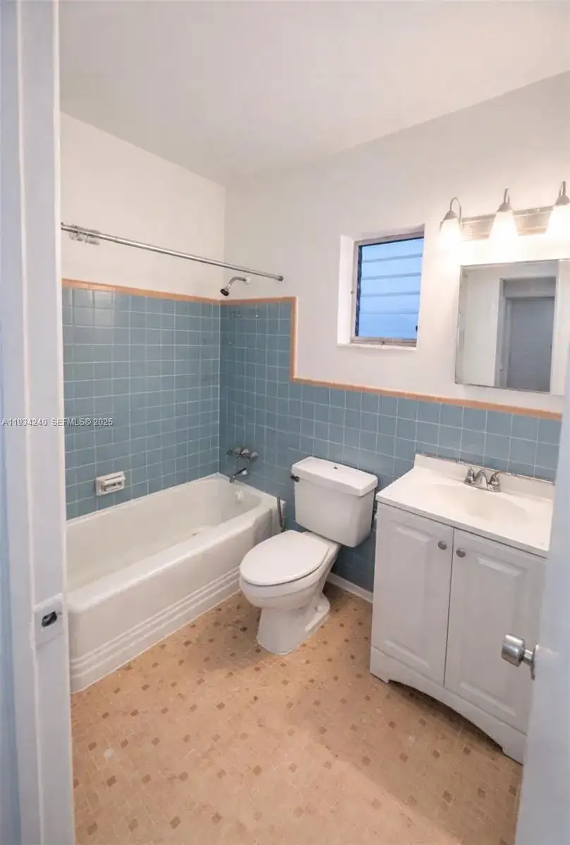 3080 SW 1st St, Miami FL 33135 photo 5