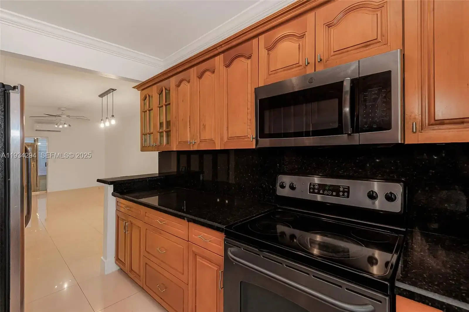 1560 NE 127th St # 113, North Miami FL 33161 photo 4
