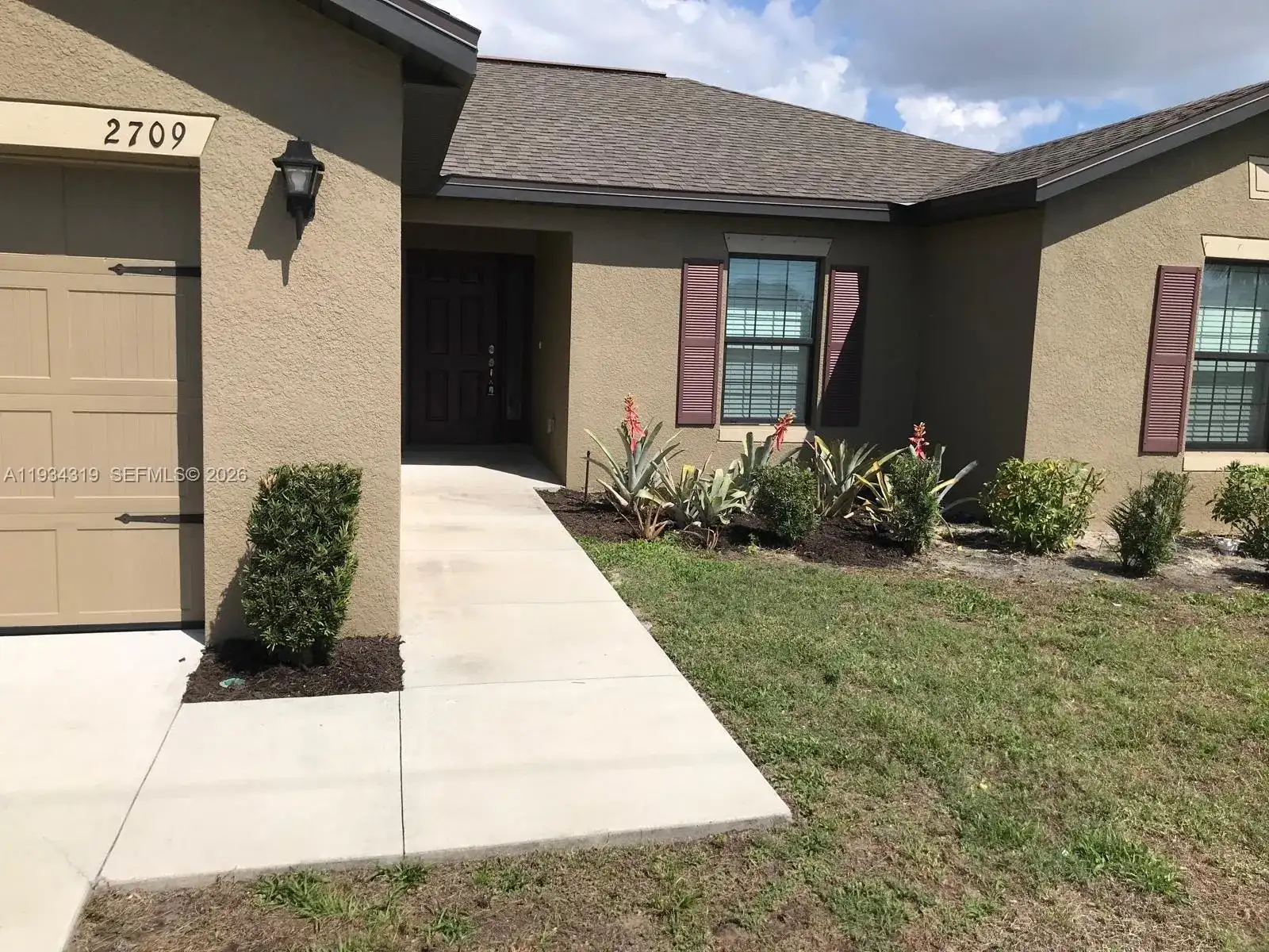 2709 SW 18th Ave, Cape Coral FL 33914 photo 4