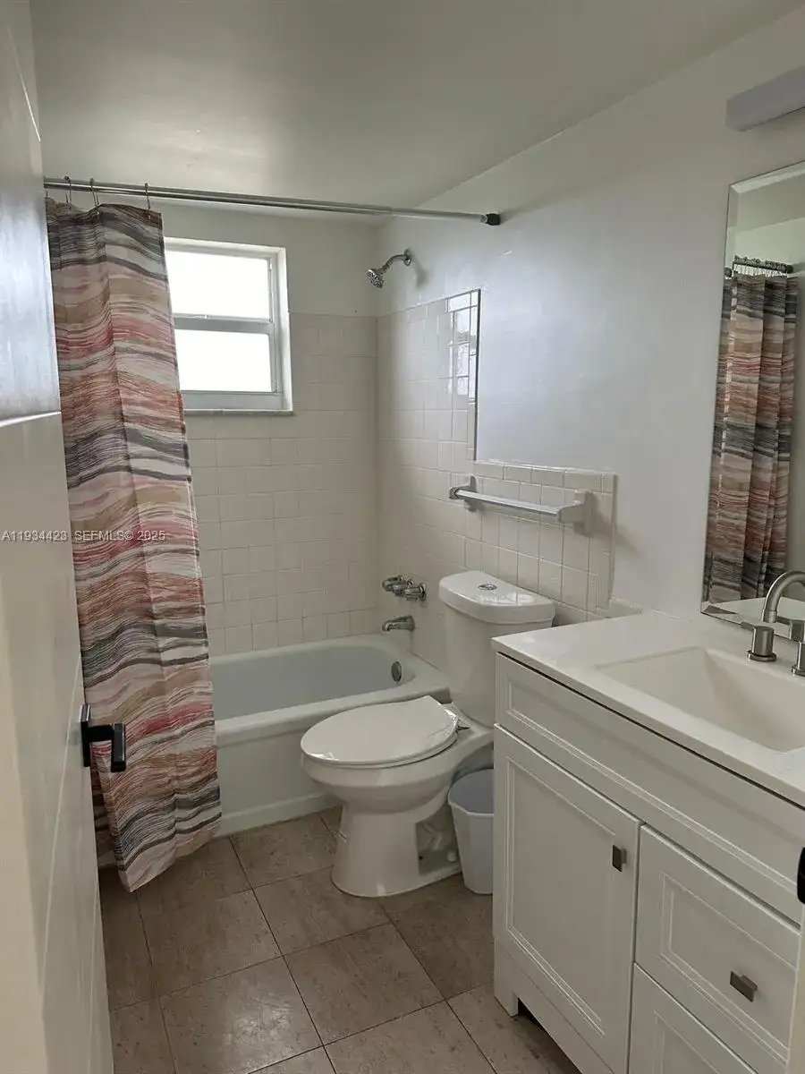 1830 Dixieanna St # 606, Hollywood FL 33020 photo 5