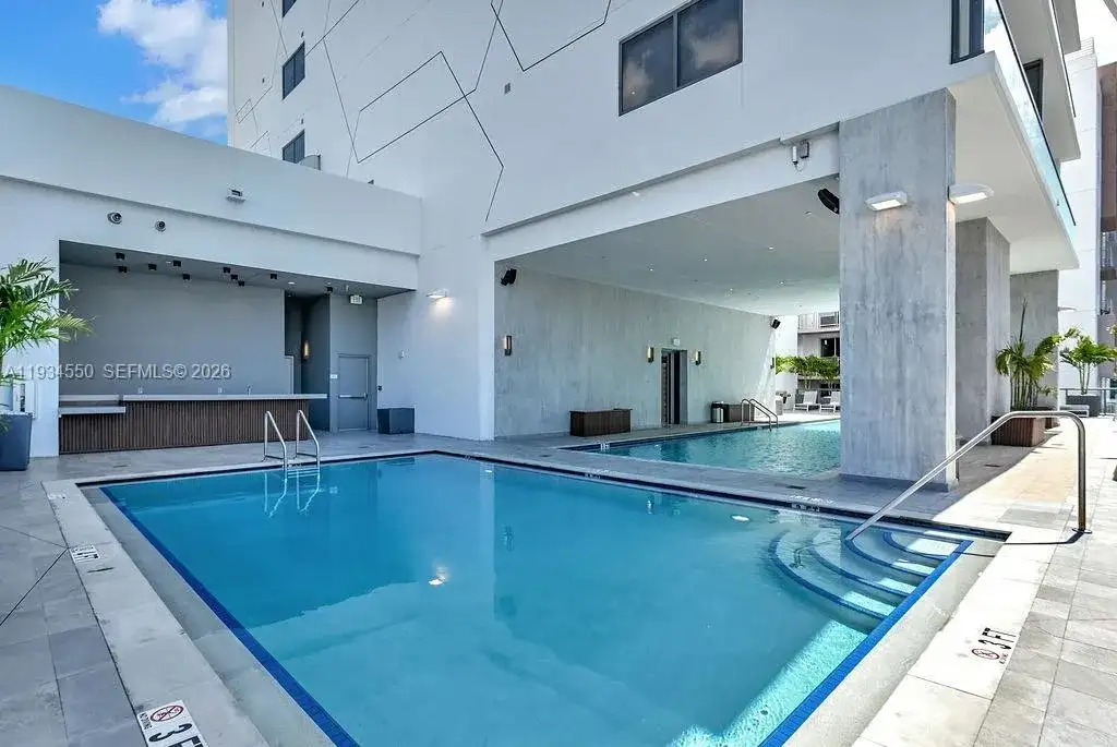 229 SW 9th St # 504, Miami FL 33130 photo 5