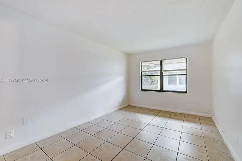 1100 SW 4th Ave # 3b, Delray Beach FL 33444 photo 3