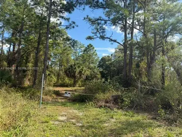 345 N ISORA, Clewiston FL 33440 photo 2