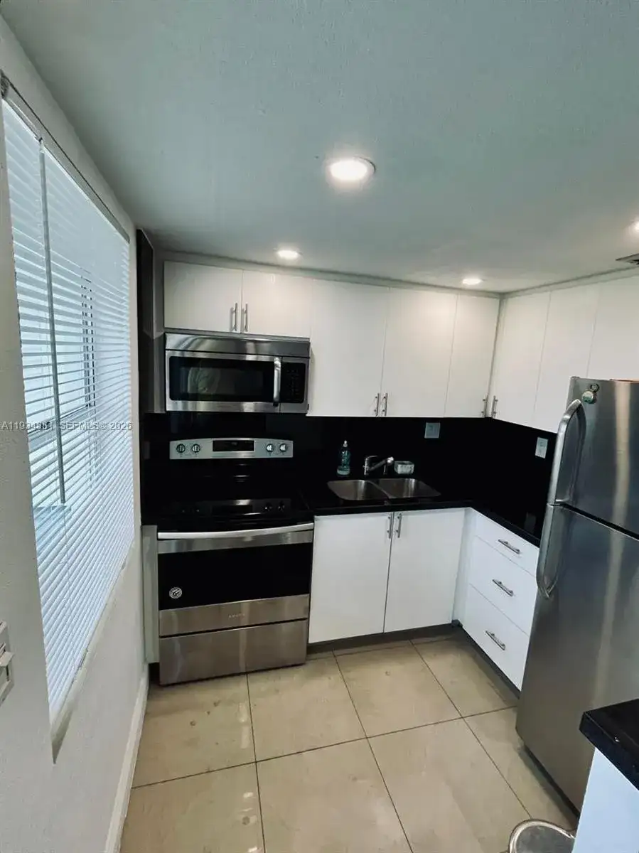1750 NE 115th St # 608, Miami FL 33181 photo 2