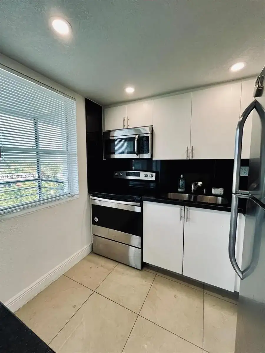 1750 NE 115th St # 608, Miami FL 33181 photo 3