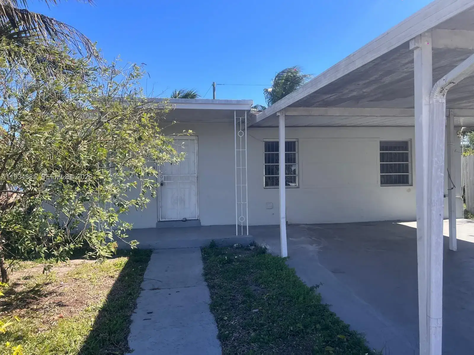 16531 NW 18th Ct, Miami Gardens FL 33054 photo 2