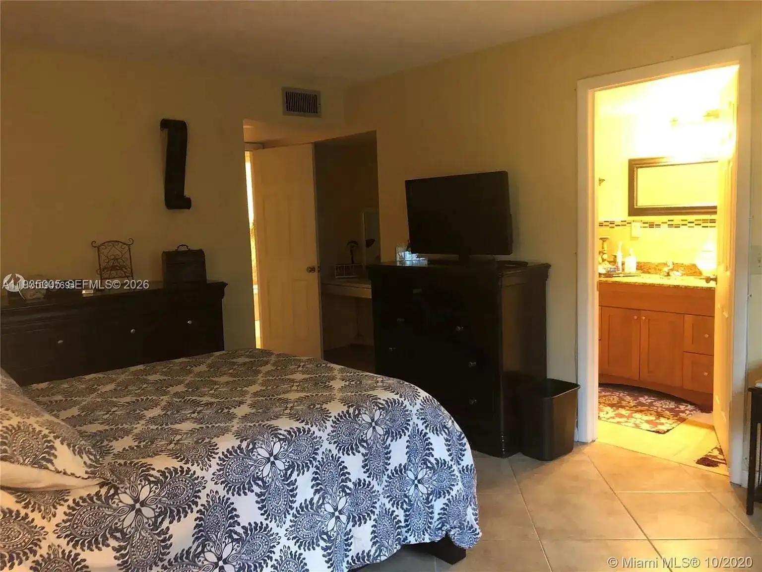 9440 SW 8th St # 402, Boca Raton FL 33428 photo 5