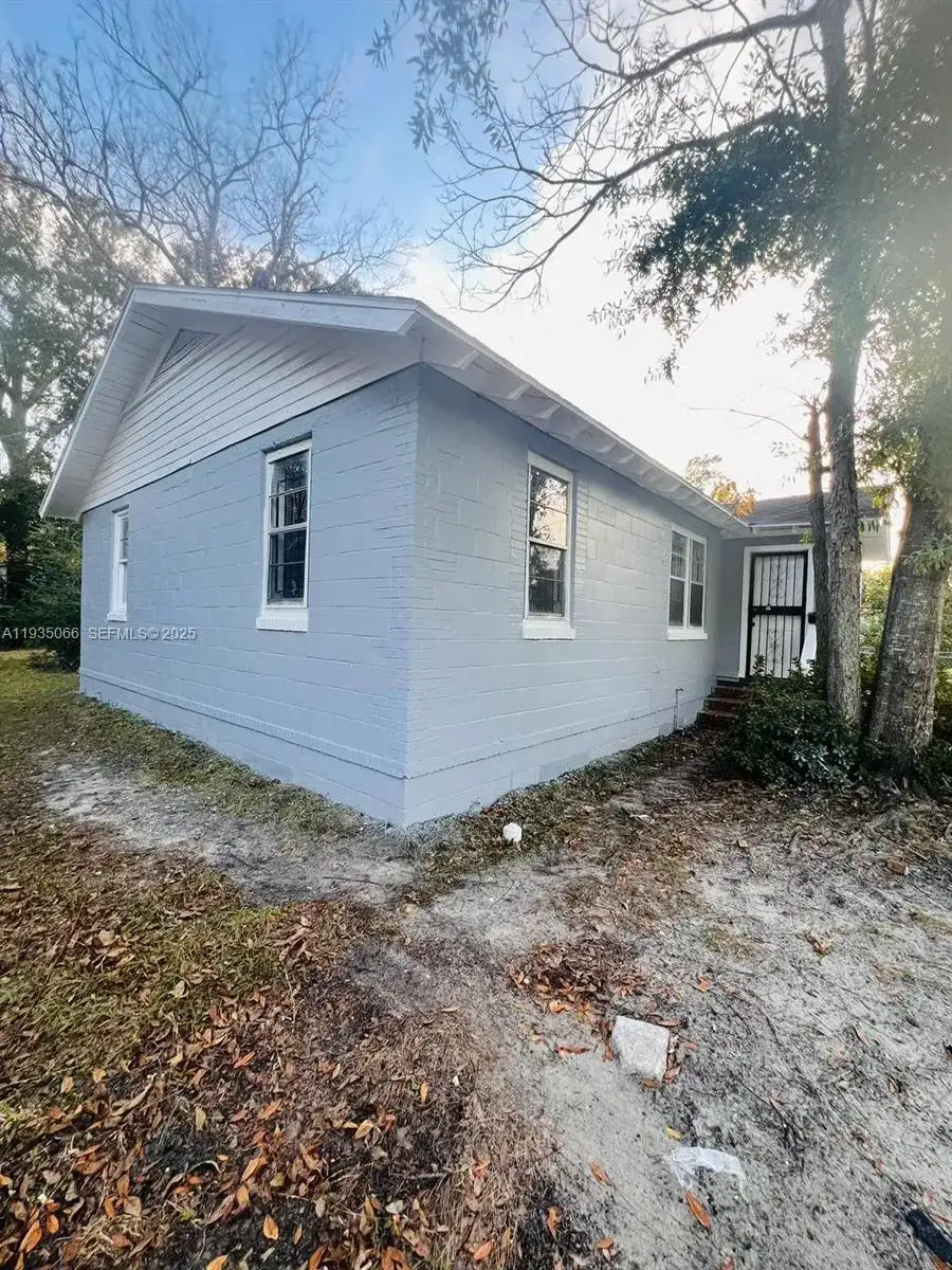 1742 W, Jacksonville FL 32209 photo 5