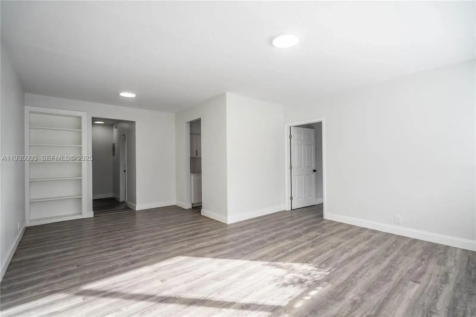 6871 Abbott Ave # 4, Miami Beach FL 33141 photo 3