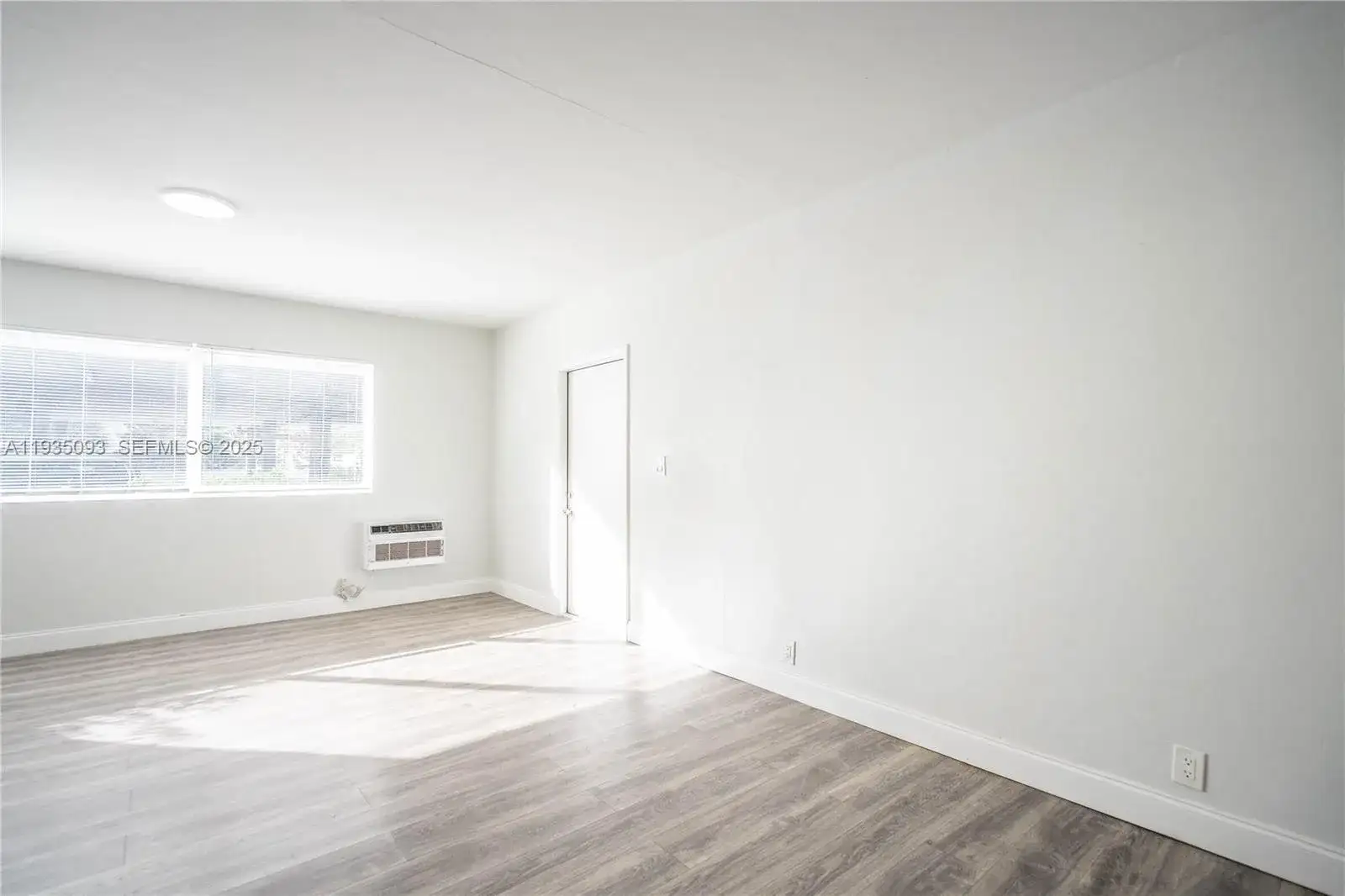 6871 Abbott Ave # 4, Miami Beach FL 33141 photo 5