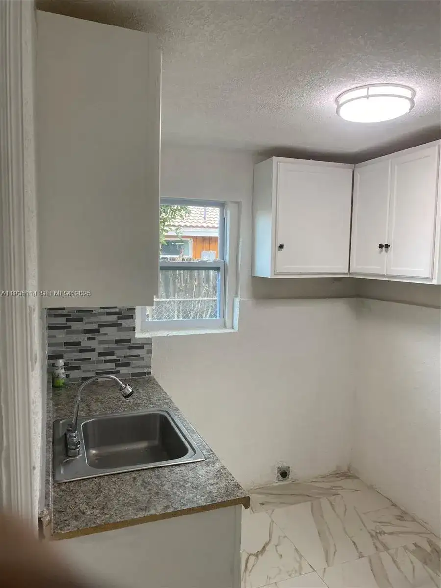 2122 NW 5th St, Pompano Beach FL 33069 photo 5