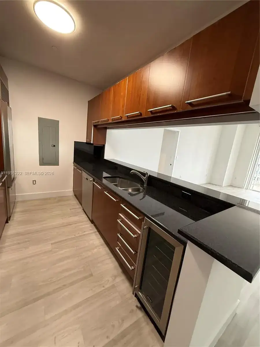 901 Brickell Key Blvd # 3102, Miami FL 33131 photo 2