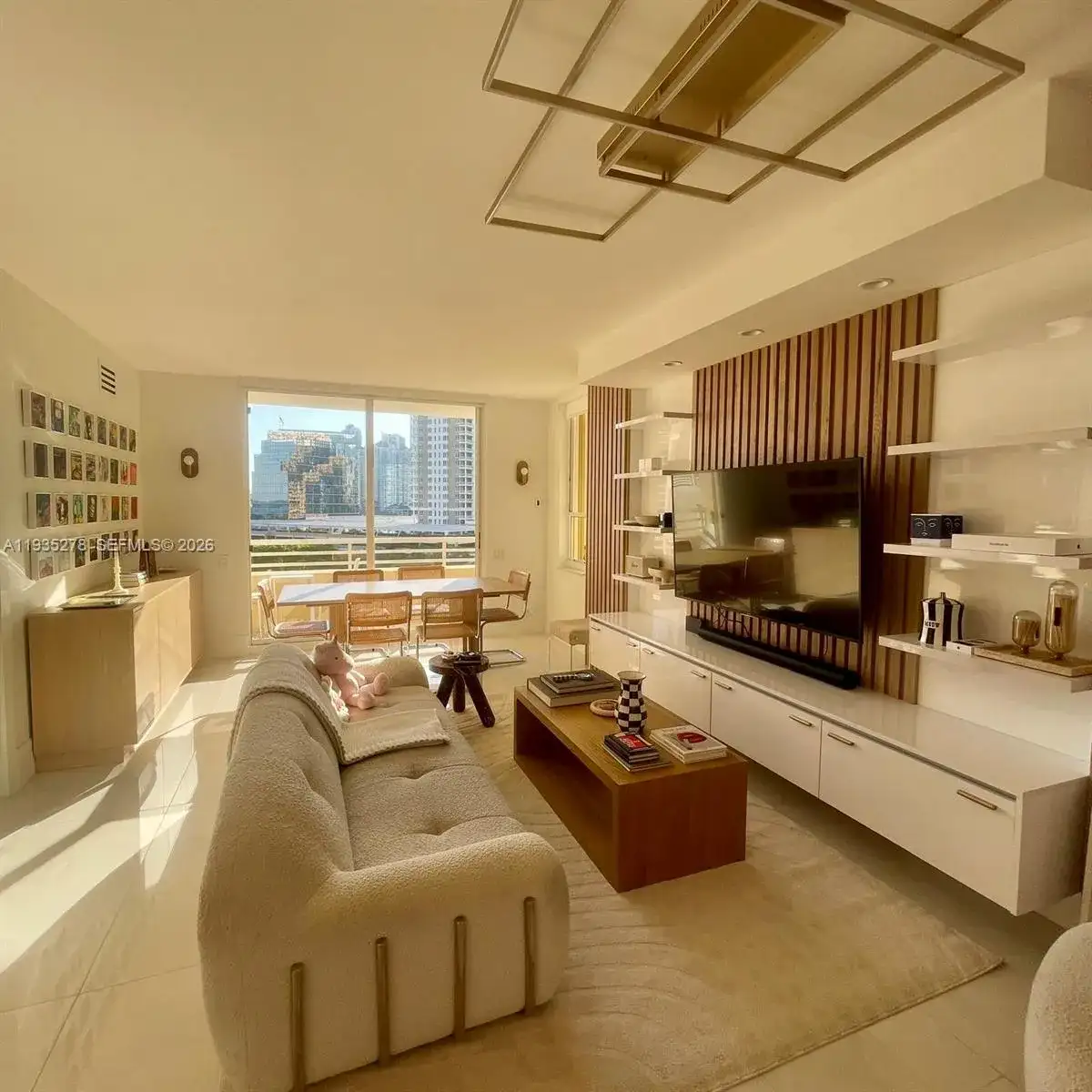 888 Brickell Key Dr # 802, Miami FL 33131 photo 2