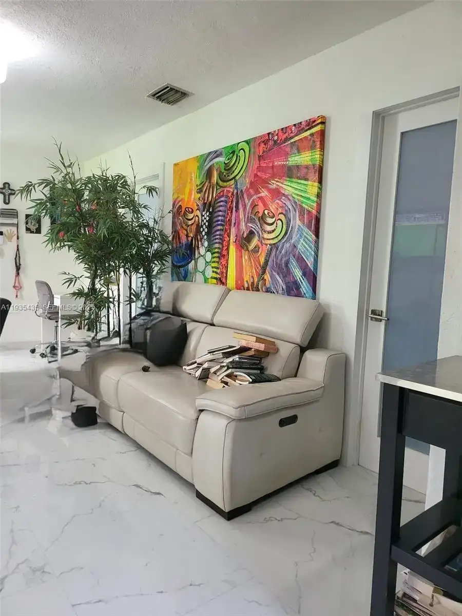 200 NE 110th St # 200, Miami FL 33161 photo 5