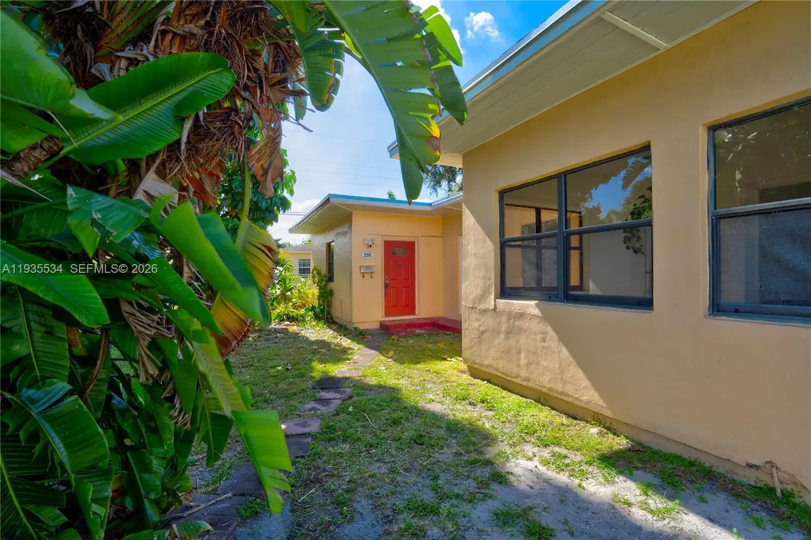 234 NE 111th St # 1, Miami FL 33161 photo 2