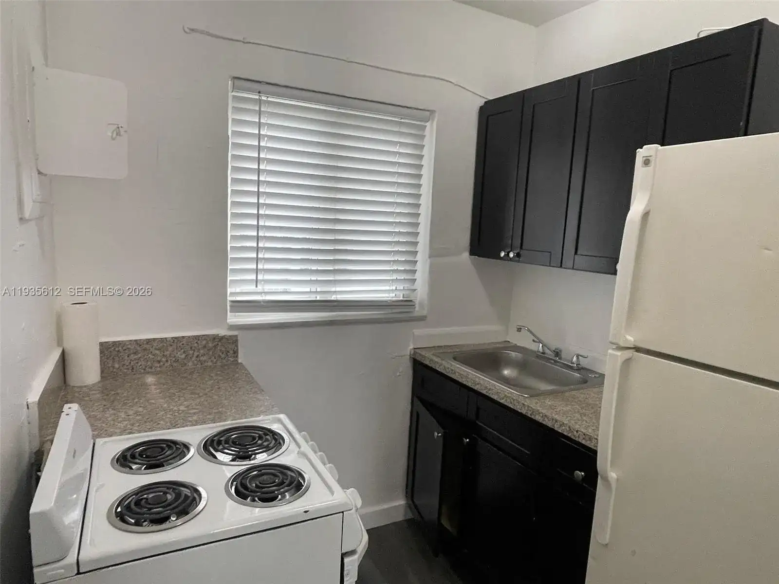 430 SW 6th Ave # 10, Miami FL 33130 photo 4