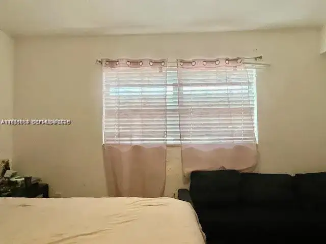 12890 NE 8th Ave # 102, North Miami FL 33161 photo 4
