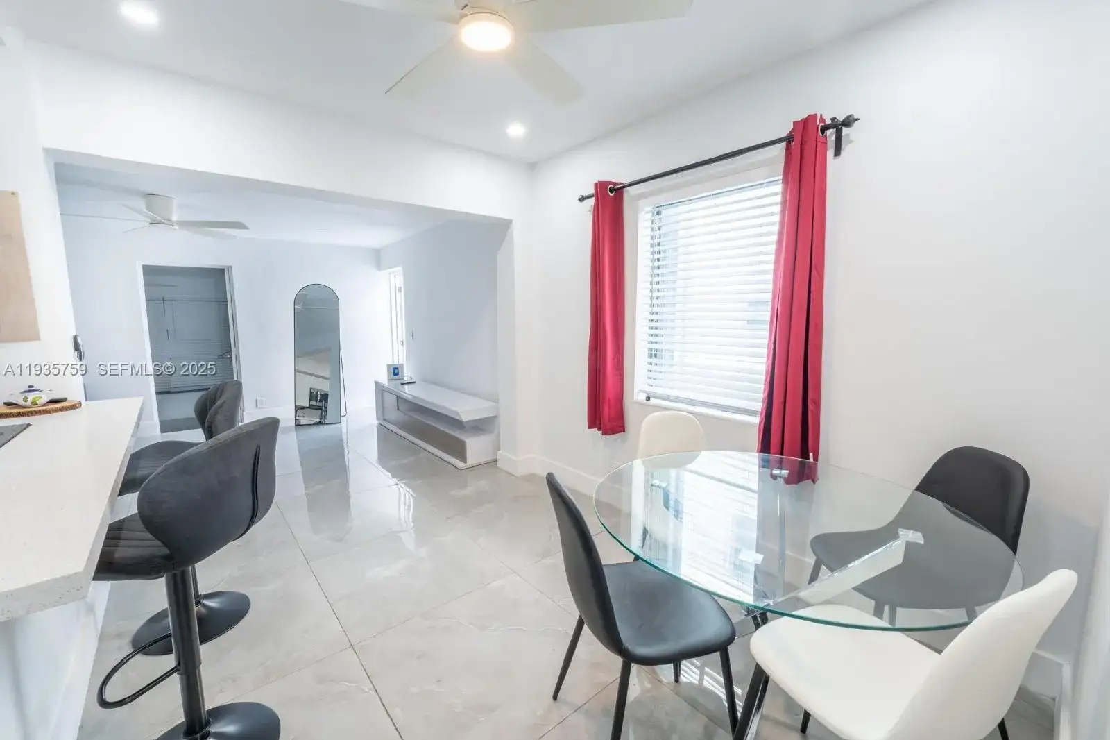 711 85th St, Miami Beach FL 33141 photo 4