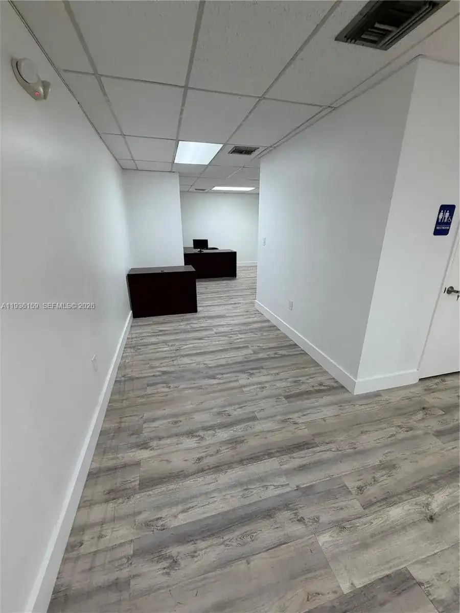 3939 NW 7th St # 206, Miami FL 33126 photo 5