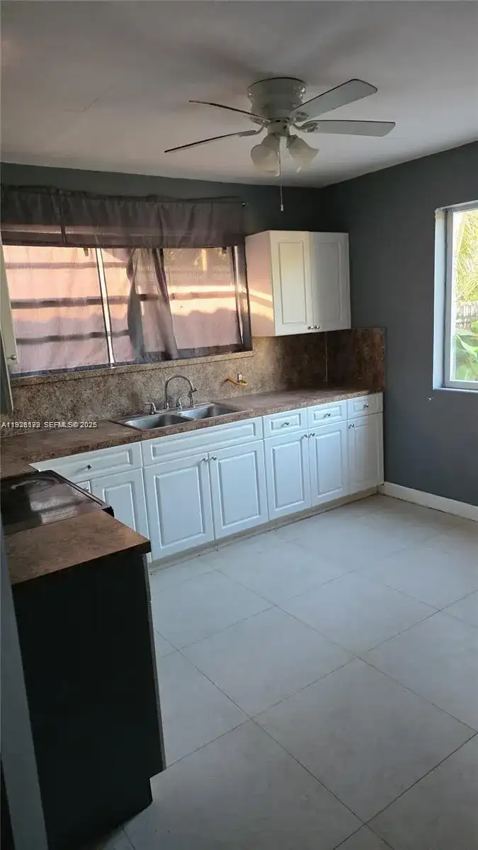 3300 NW 23rd Ave # 1A, Miami FL 33142 photo 3
