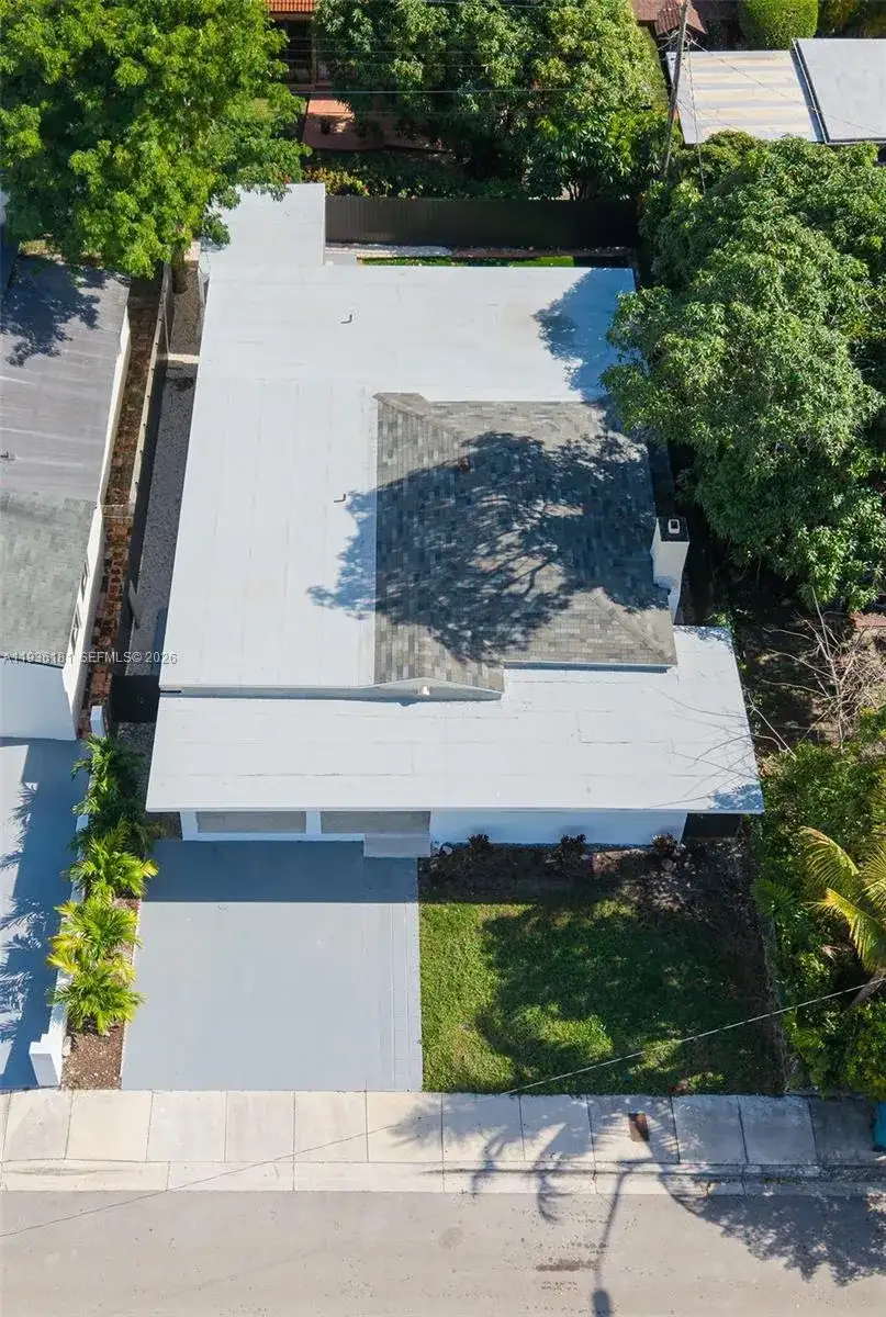 1511 SW 20th Ct, Miami FL 33145 photo 4