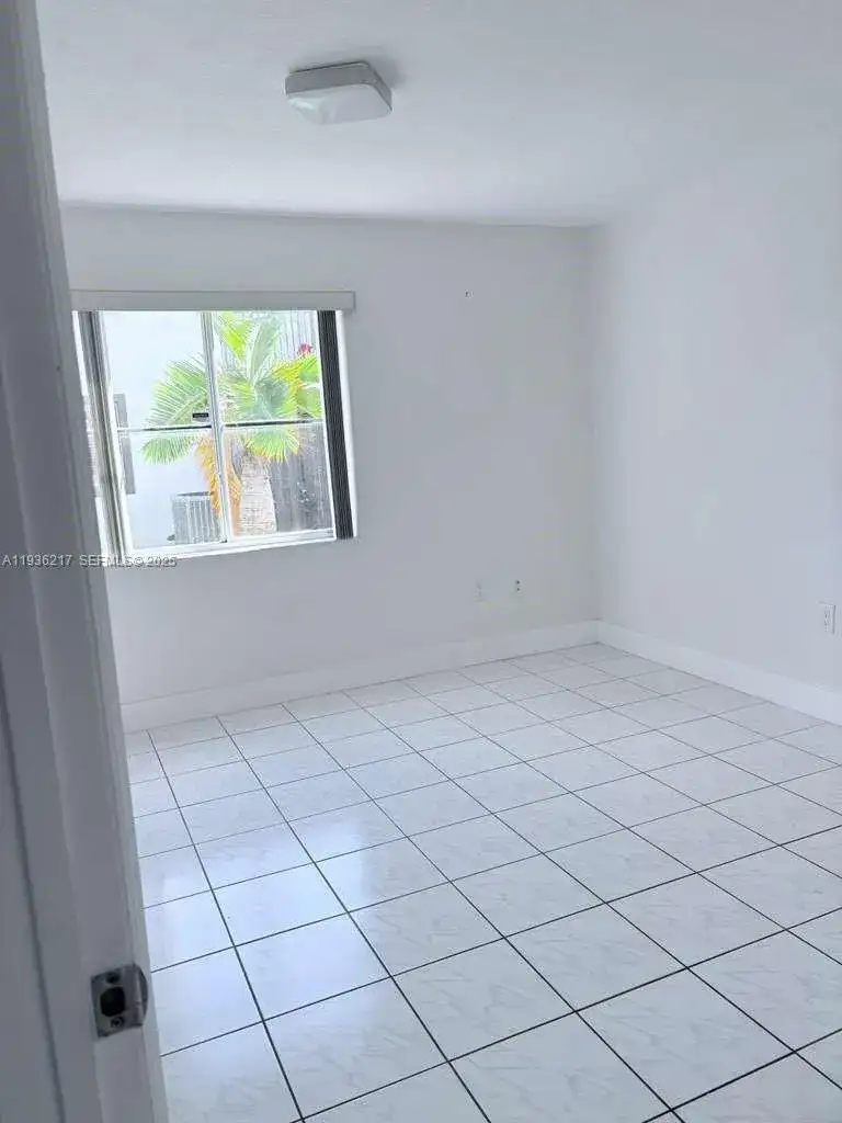 1175 NW 124th Pl # 101, Miami FL 33182 photo 5